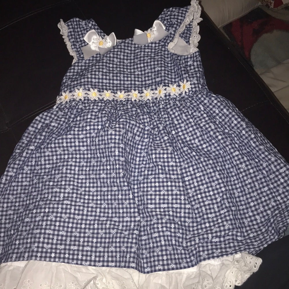 Checkered dress and bottom